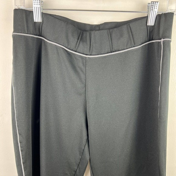 Nike Cropped Leggings Womens Medium Black Knit Capris - Picture 4 of 7